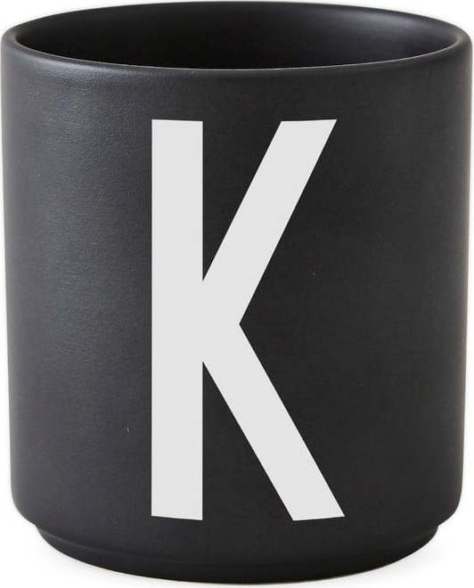 Černý porcelánový hrnek Design Letters Alphabet K
