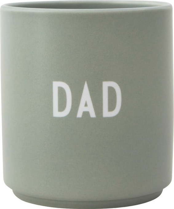 Světle zelený porcelánový hrnek Design Letters Favourite Dad Design Letters
