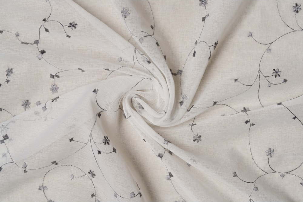 Bílá záclona 300x260 cm Muza – Mendola Fabrics Mendola Fabrics